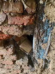 Descubren una "cápsula del tiempo" de la época nazi durante la reparación de una casa