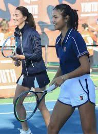 Emma Raducanu disputó un partido de dobles con Kate Middleton: Elogió el juego de la Duquesa de Cambridge - Guioteca