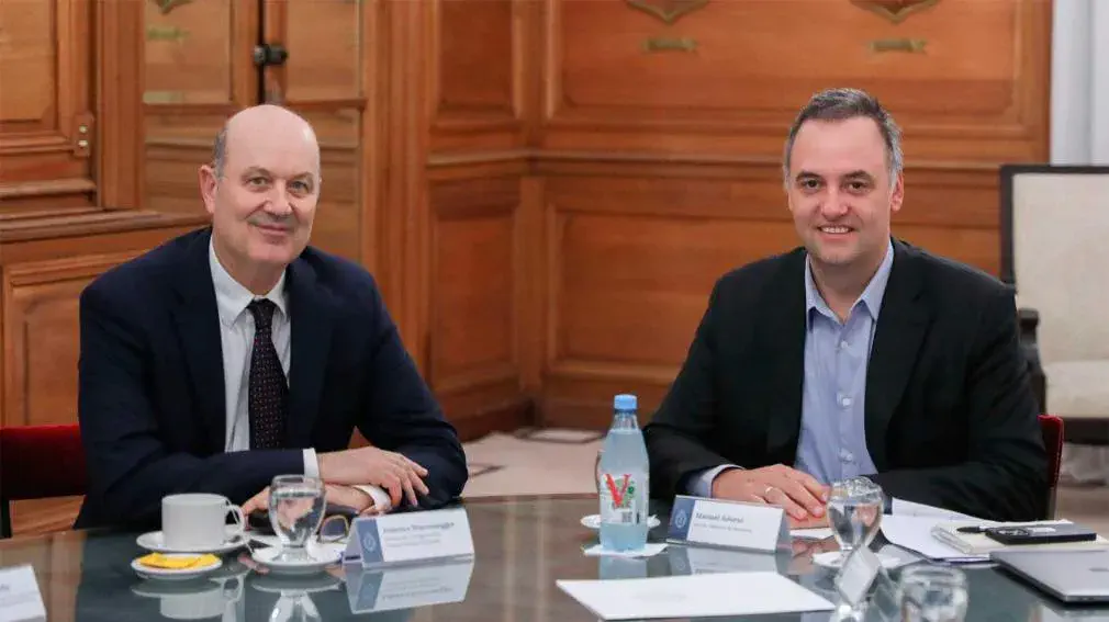 Adorni se reunió con Sturzenegger para avanzar con nuevos ajustes