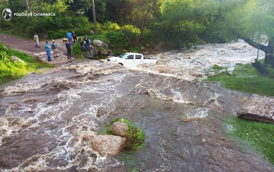 Allanamientos y secuestros en el Sur de la Capital