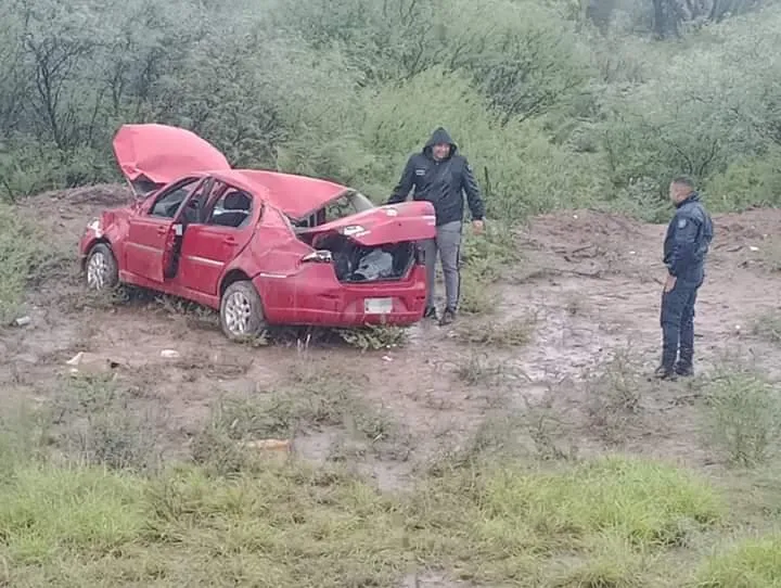 Amenazó y quiso robarle a la tía
