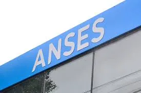 ANMAT retiró del mercado alisadores capilares y equipos médicos no autorizados