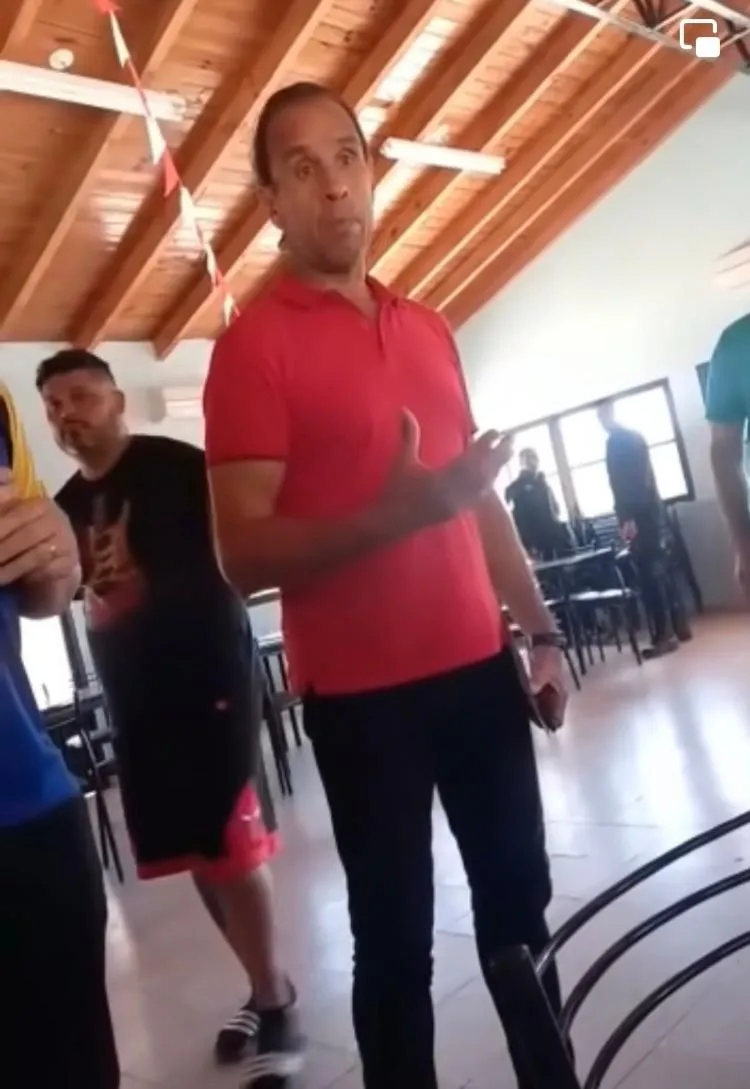 Apareció el padre de L-Gante y apuntó contra su hijo: "Me sentí ofendido y dolido"