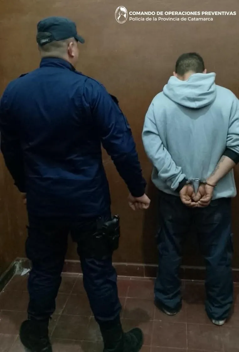 Aprehenden a un hombre y recuperan elementos sustraídos de un supermercado