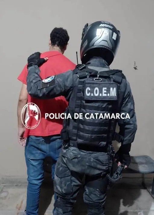 Arrestan a dos jóvenes en La Paz
