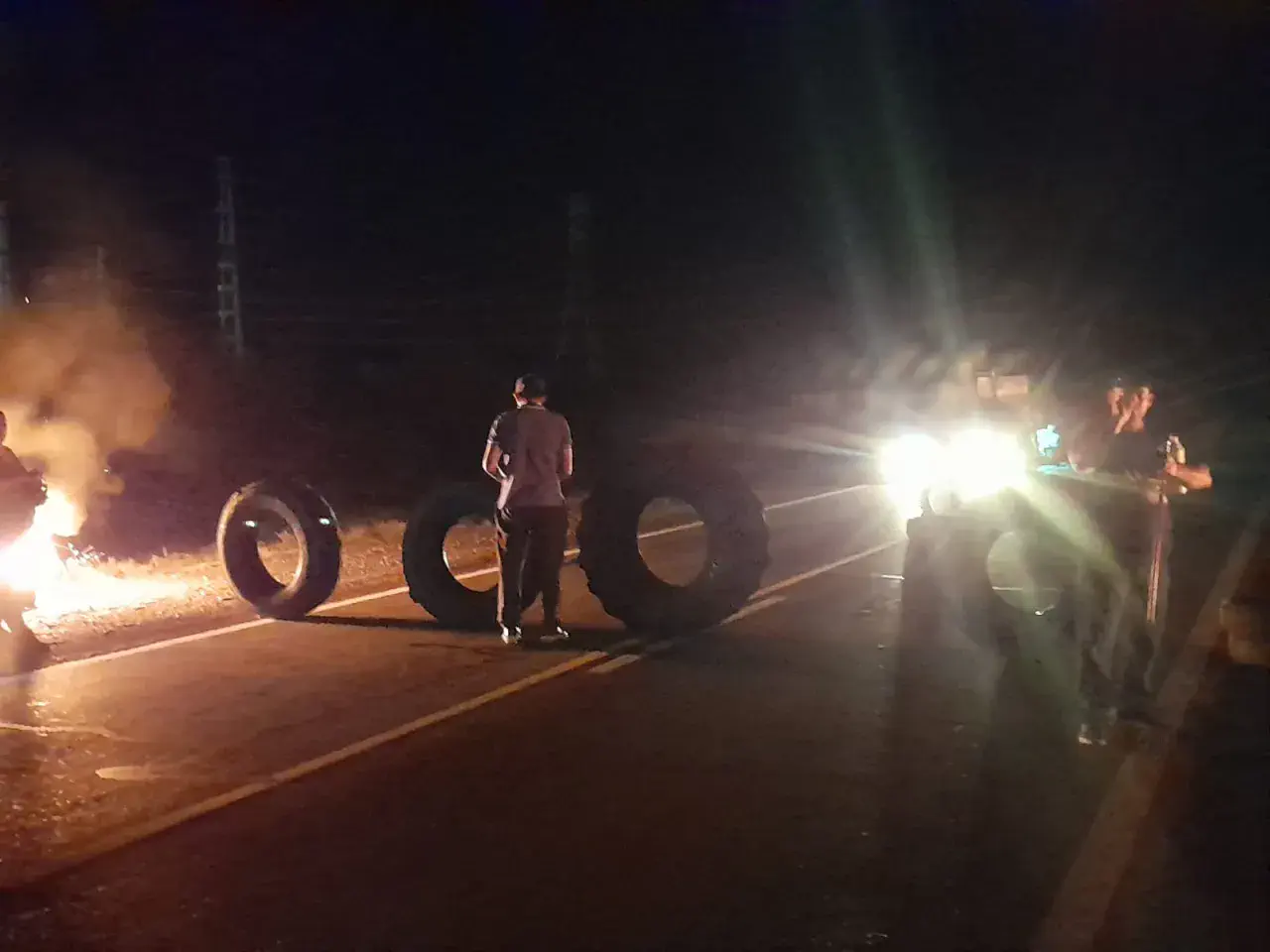 Atención: vecinos cortan ruta