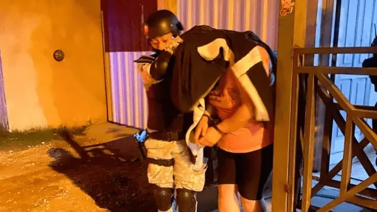 Atrapan a motochorro que huía en una Yamaha Fazer 250