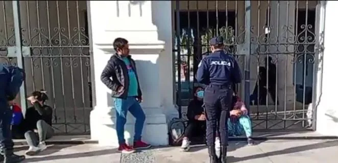 Axel Kicillof fue contra Javier Milei: "Se le cae la baba, ve un rico y tira espuma por la boca"