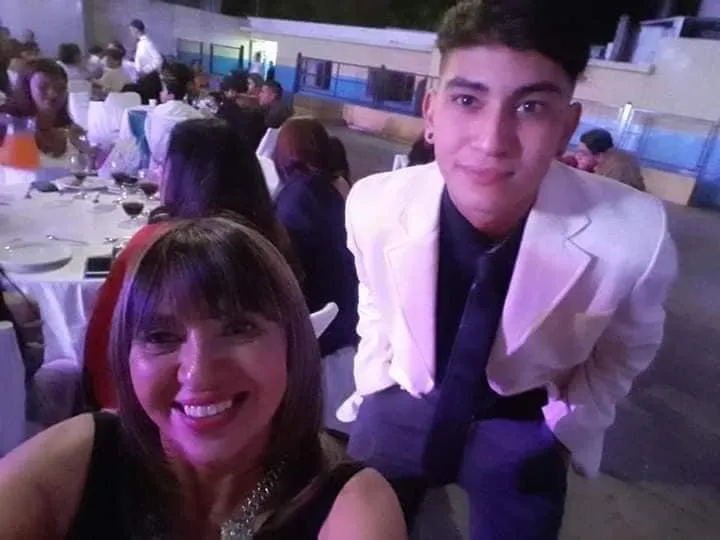 Casados con hijos llega hoy a Netflix