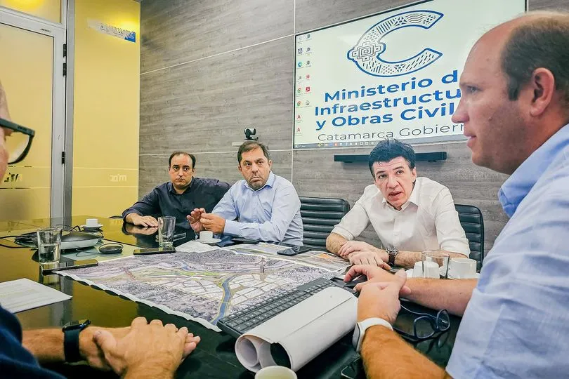 Causaron desorden y apedrearon un carro gastronómico