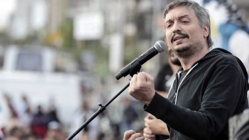 Cayó a la cinta asfáltica, luego de engancharse con un cable