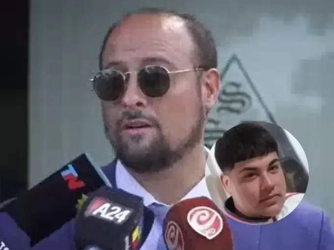 Cesanteados se manifiestan frente a la Municipalidad