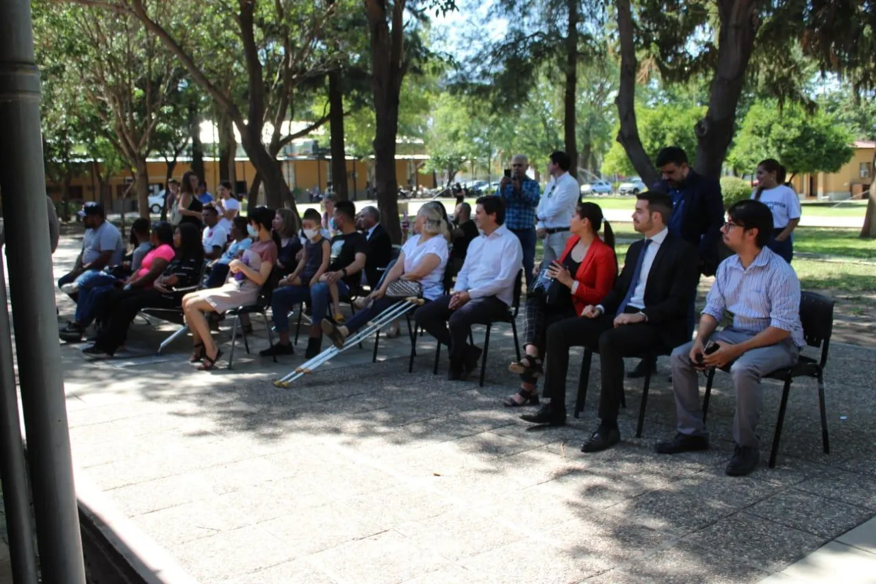 Cine y 25 ambientes: así es la lujosa mansión de los Messi en Rosario