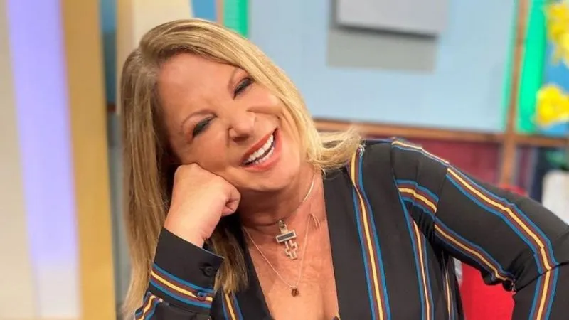 Cinthia Fernández le preparó un regalo a Defederico para el Día del Padre