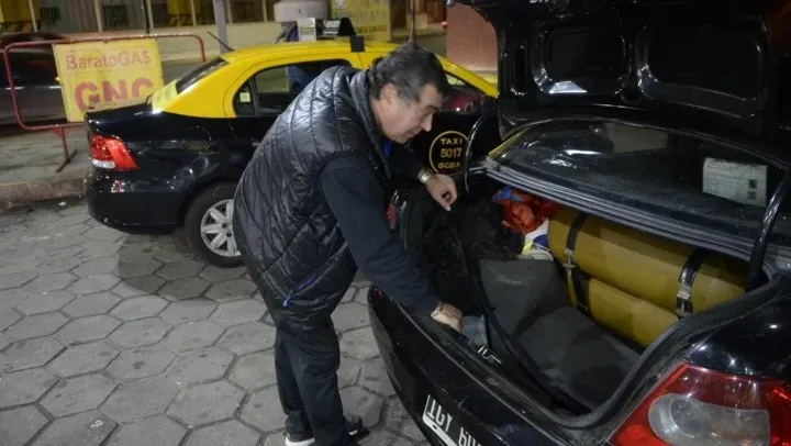 Circulaban en motos y al ver la policía huyeron y las dejaron abandonadas