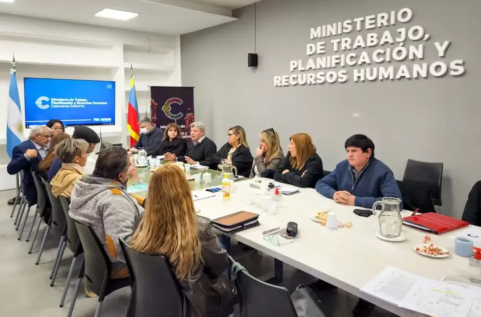 Coleccionista de figuritas denuncia estafa en el álbum del Mundial