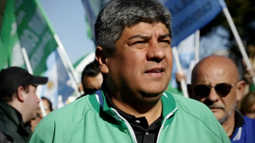 Comenzó la multitudinaria manifestación de la Salud