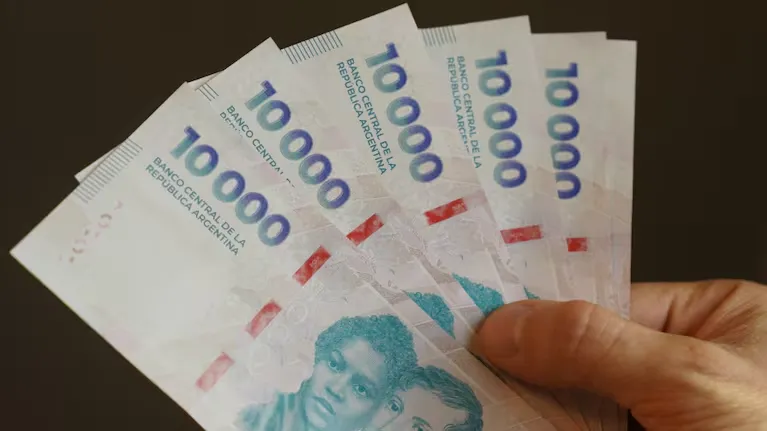 Cómo eliminar el mal aliento y qué costumbres evitar para combatirlo