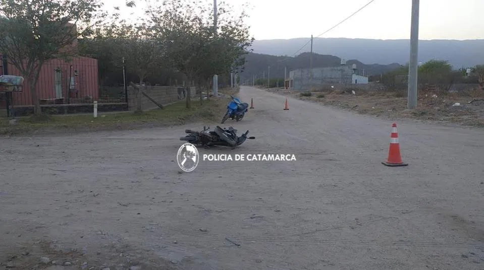 Cómo es el cuello “Bobo”, el éxito de los 80 que arrasa en las calles