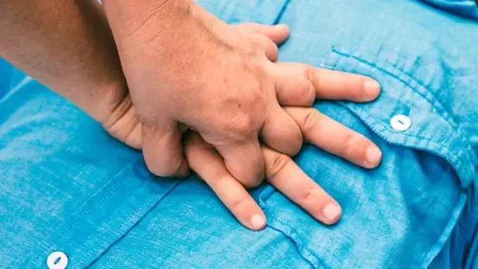 Compró un vestido por Internet y lo que recibió la dejó sin palabras
