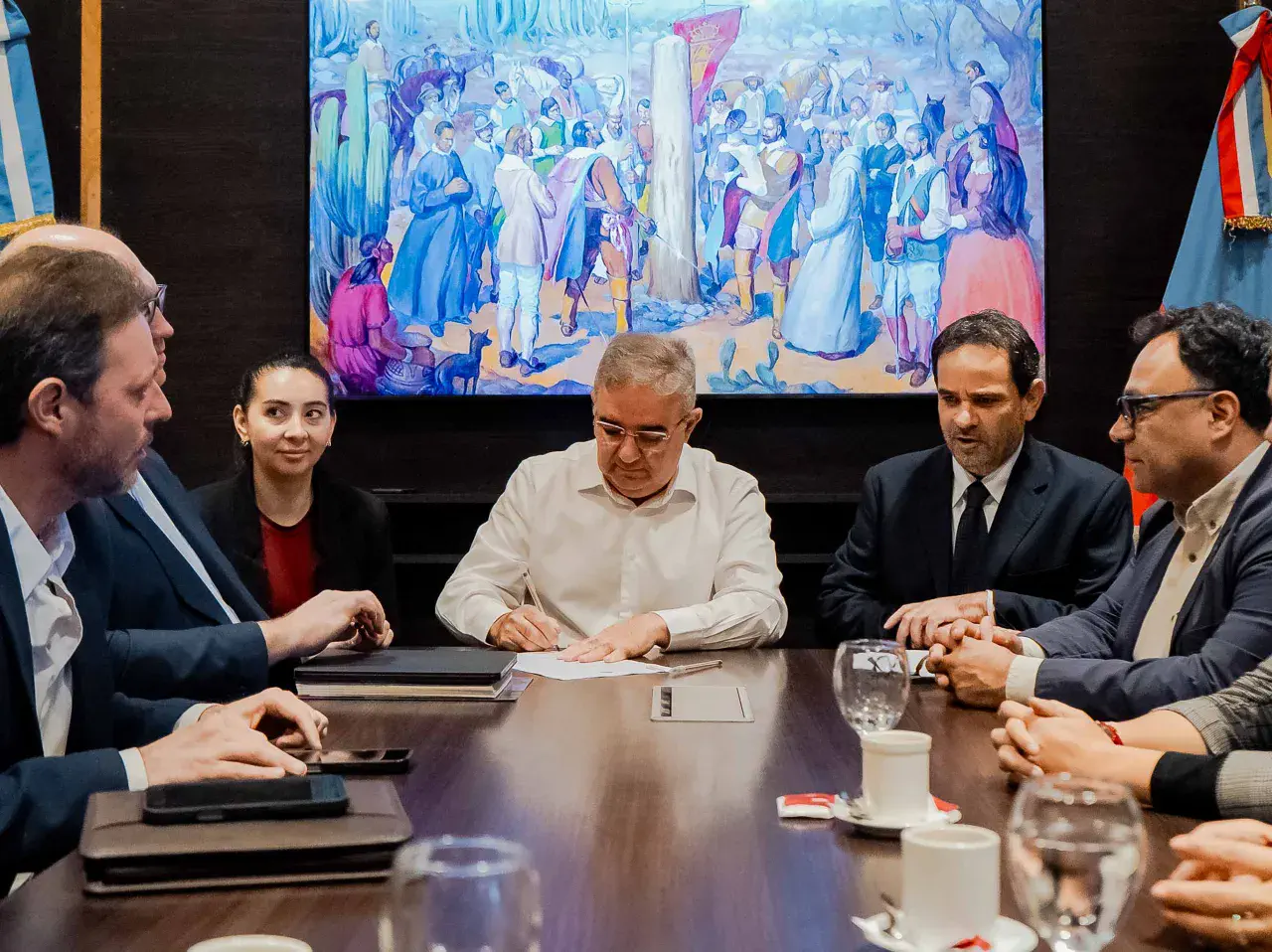 Con fondos mineros, se comprarán dos nuevos tomógrafos para el Oeste y se avanzará con obras viales