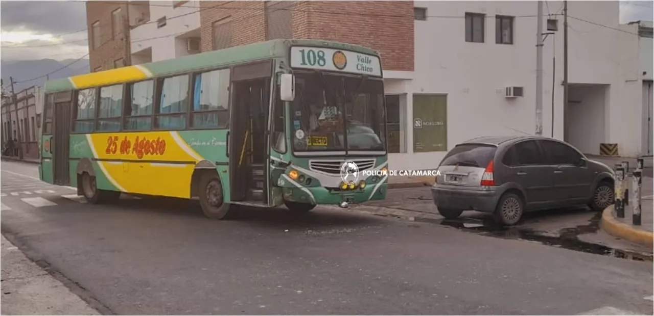Con una ceremonia íntima, arrancó el último adiós a Silvina Luna