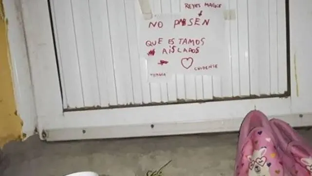 Conmovedor gesto de un chofer de larga distancia que homenajeó con una flor a su compañero fallecido