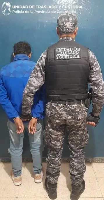 Controlan un vehículo y detectan que estaba cargado con 350 kilos de hojas de coca