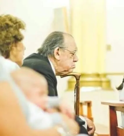 Corrían picadas alcoholizados y chocaron contra un hospedaje