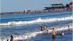 COVID-19: en el inicio de la temporada alta de verano los contagios volvieron a subir