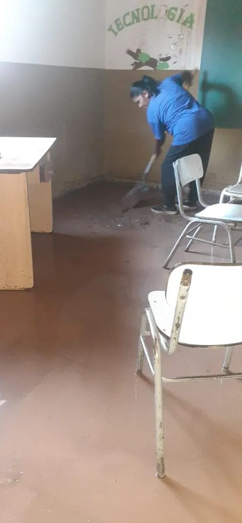 Cruzó el semáforo en rojo y le secuestraron la moto