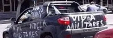 ¿Cuál es la postura de Milito con Beccacece?
