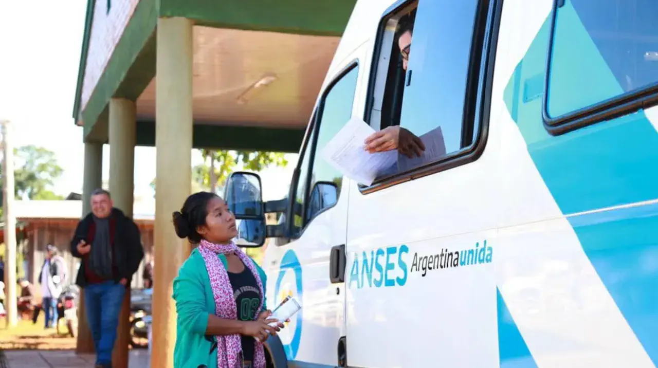 Cuánto aumentan las asignaciones familiares en diciembre