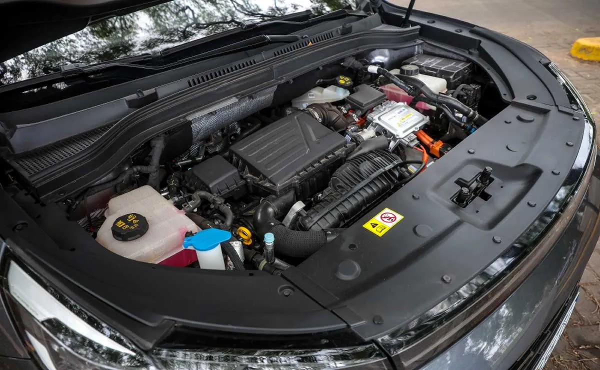 Cuesta 33.900 dólares y tiene 310 CV: el SUV híbrido que busca complicar al Ford Territory