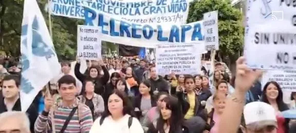 De ganar 80 mil dólares por mes a morir pobre: el éxito y la tragedia de Portales