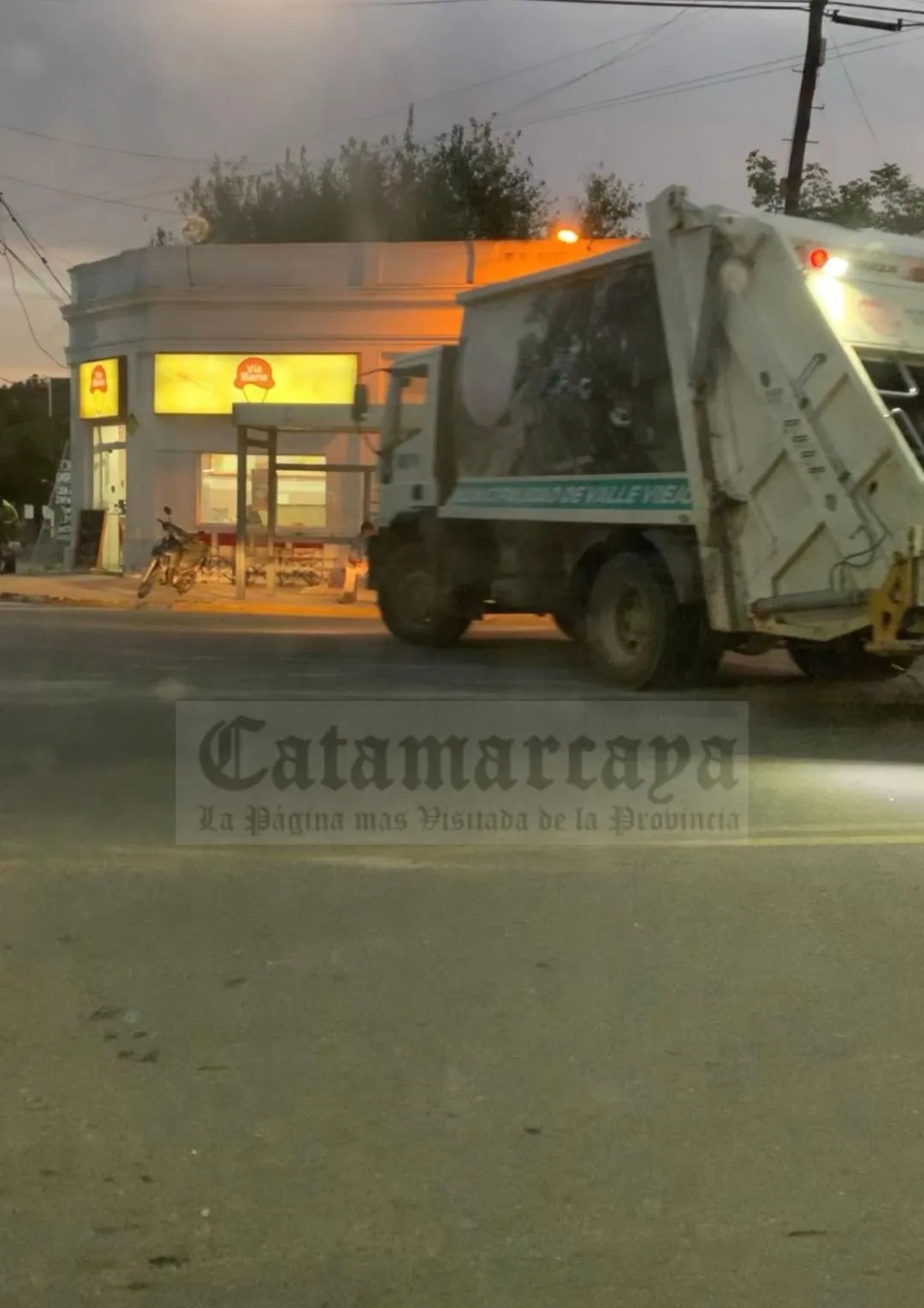 Demoran a un adolescente por arrojar piedras contra móvil policial