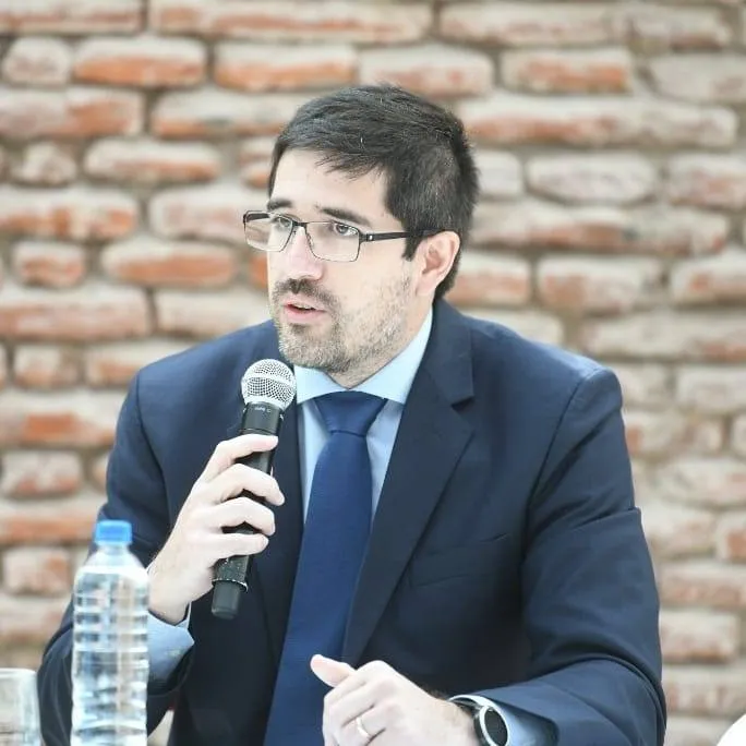 Denuncian a un comisario por abuso sexual: "Me agarraba del pelo y me decía; hacelo como Wanda"