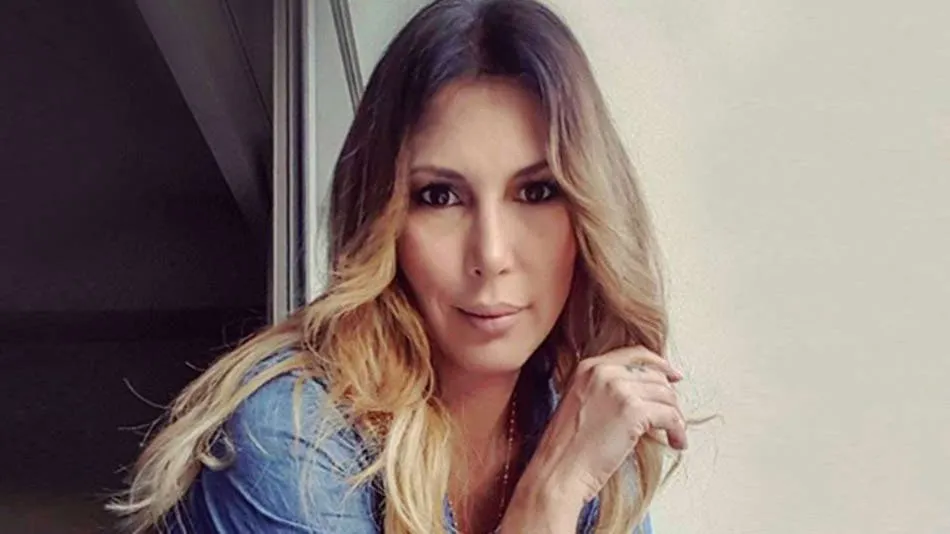Descubrió que su esposa la era infiel, "visitó" al amante, le cortó el miembro con una tijera