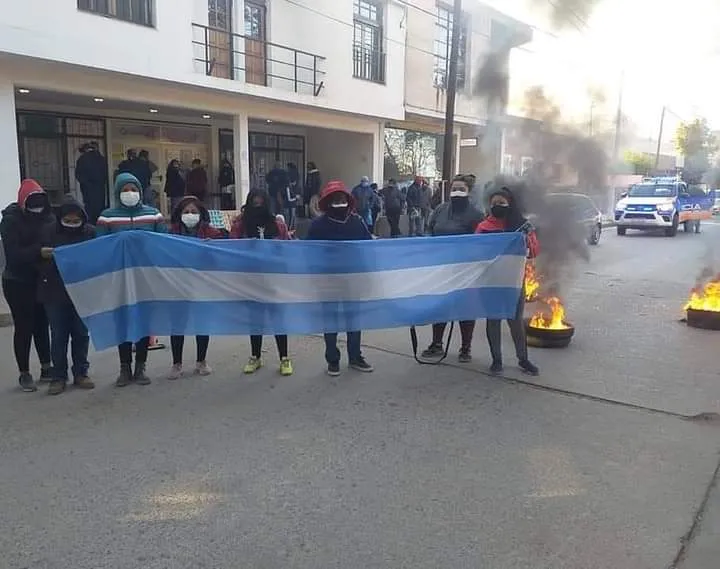 Desde cuándo se exigiría estar vacunado para ingresar bares y demás
