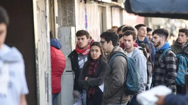 Desde mañana se podrá comprar alimentos con el 50% de descuento