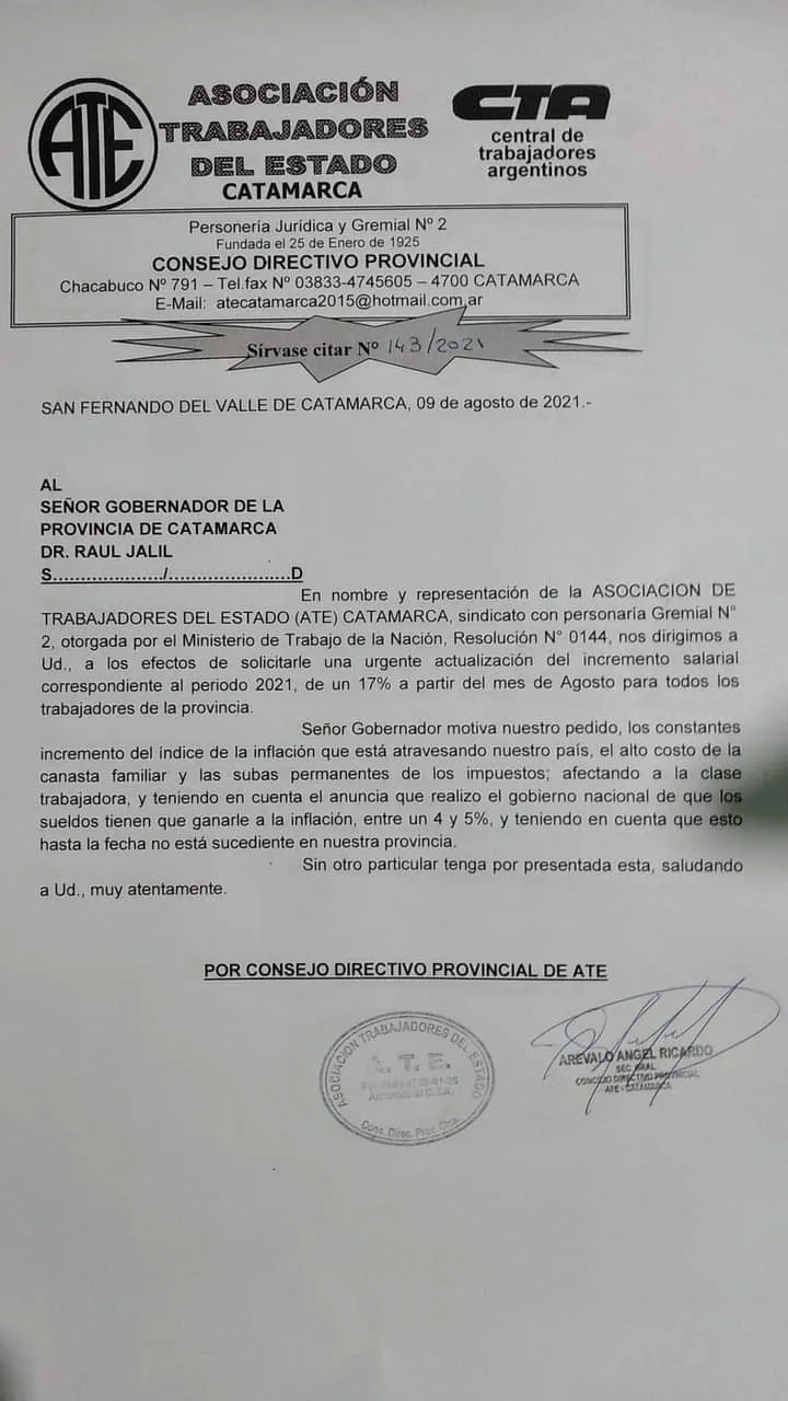 Desopilante: en plena entrevista, “el Negro” Pablo de “Okupas” tomó el control del programa de Wiñazki