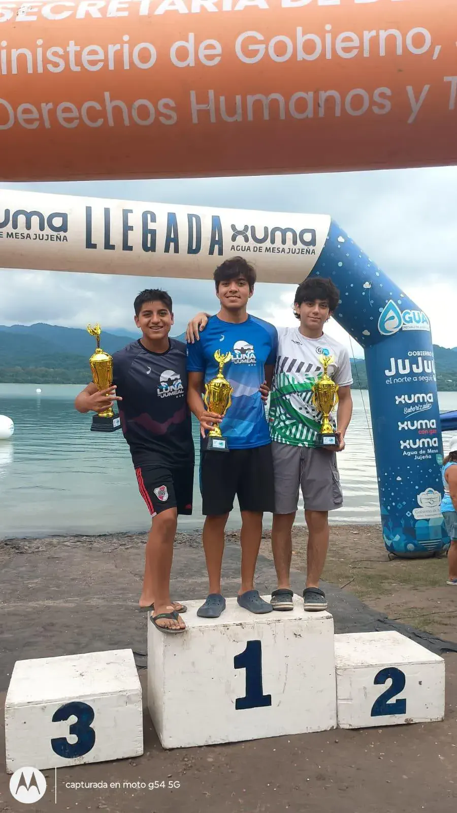 Destacada participación de nadadores catamarqueños