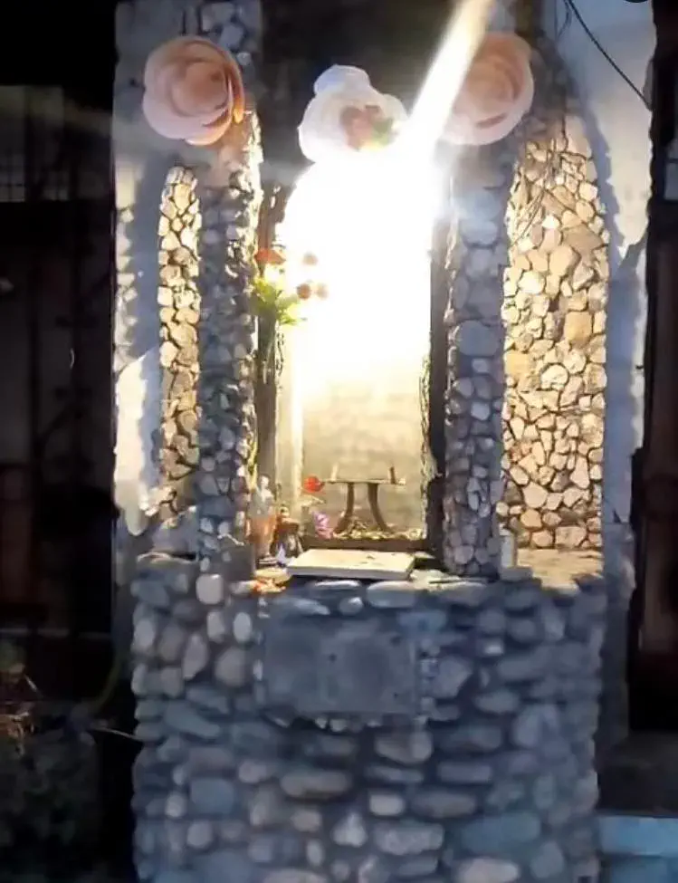 Destrozaron la imagen de la Virgen del Valle