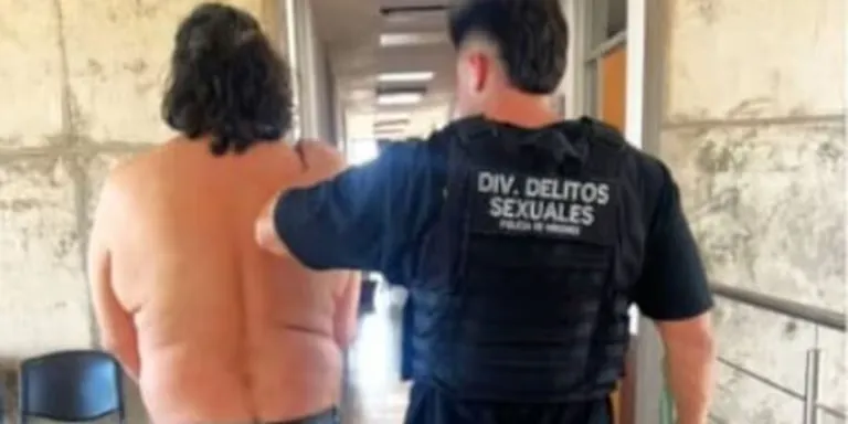 Detienen a un hombre acusado de abuso sexual y lo trasladan al Servicio Penitenciario