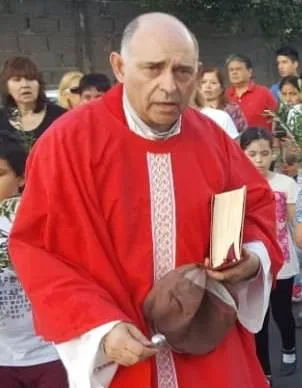 Detienen a un masculino requerido por la Justicia y aprehenden a una mujer en la zona sur