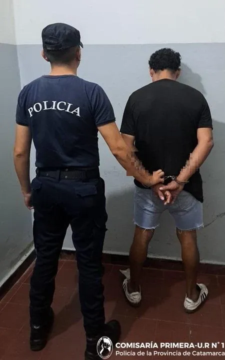 Detuvieron una RAM, encontraron marihuana y más de 200 pastillas de ansiolíticos