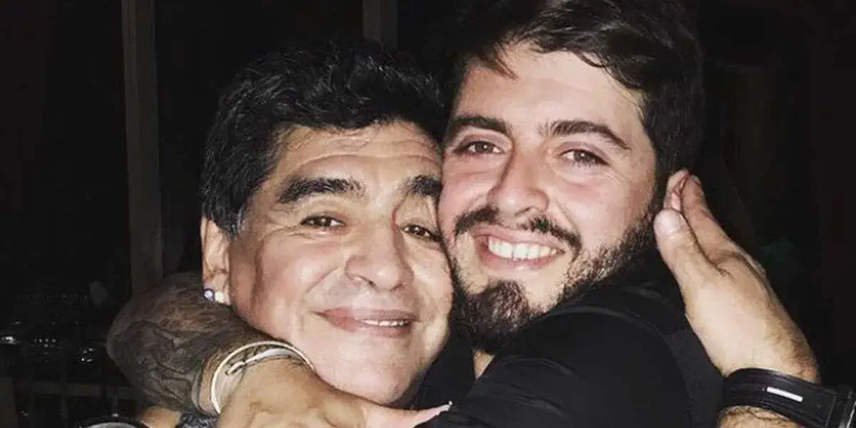 Diego Maradona Jr. desató la polémica al comparar a su papá con Lionel Messi: “Nadie podrá igualarlo”