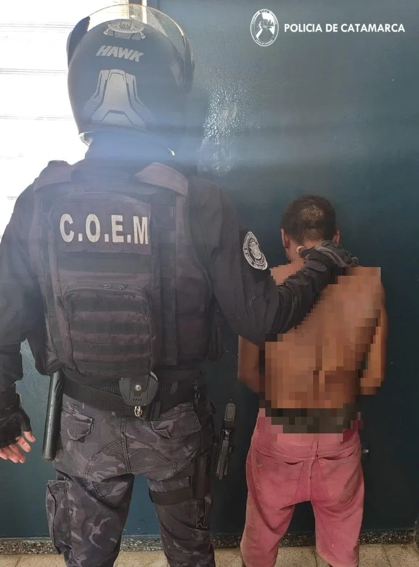 Docentes marcharon a Casa de Gobierno