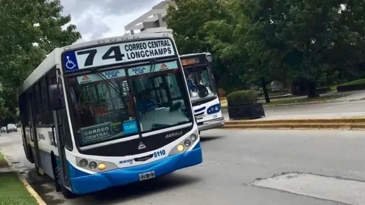 Dolor por la muerte de una Docente y Periodista