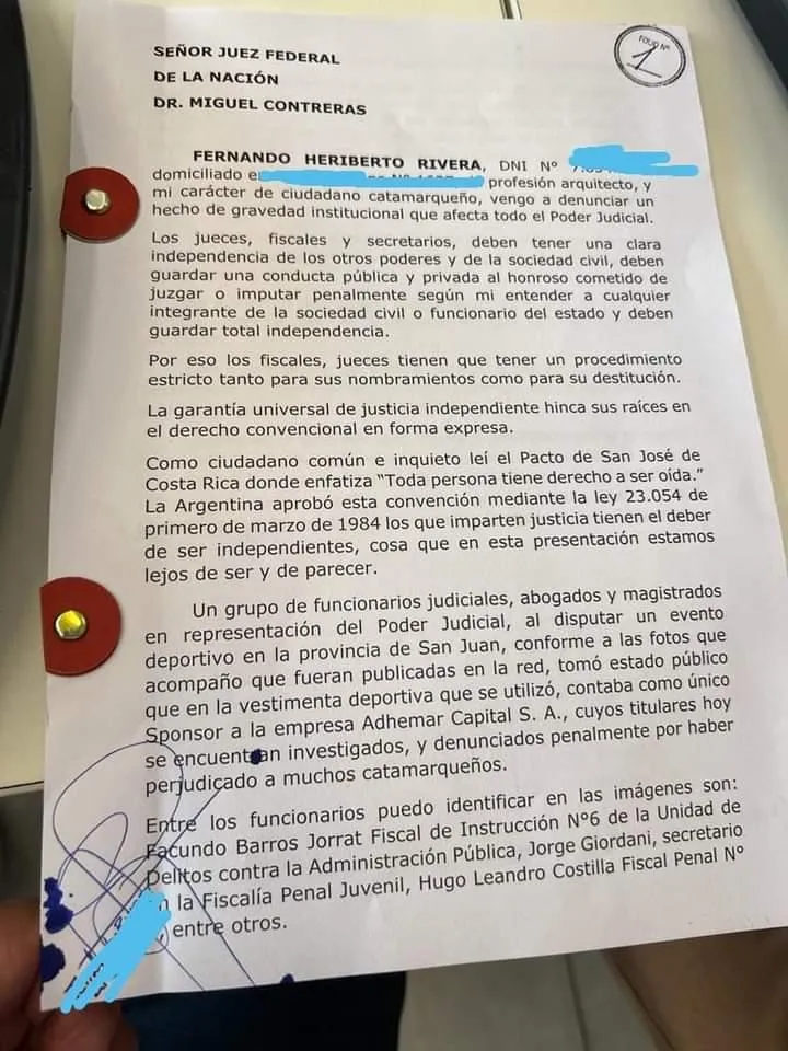 Dos monjas carmelitas descalzas denunciaron al arzobispo Cargnello por violencia de genero y la Justicia le prohibió acercarse al convento